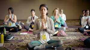 cropped-meditation-class.jpg